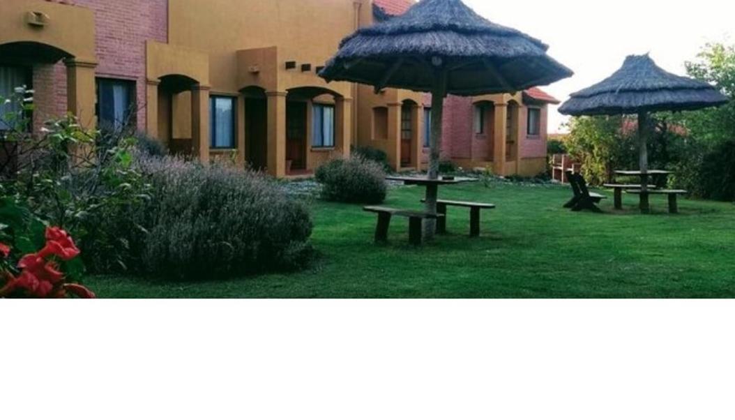 Barranca Del Indio Aparthotel Villa de Merlo Luaran gambar
