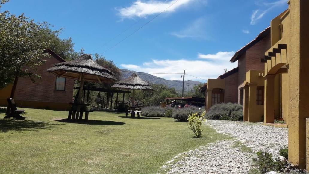 Barranca Del Indio Aparthotel Villa de Merlo Luaran gambar